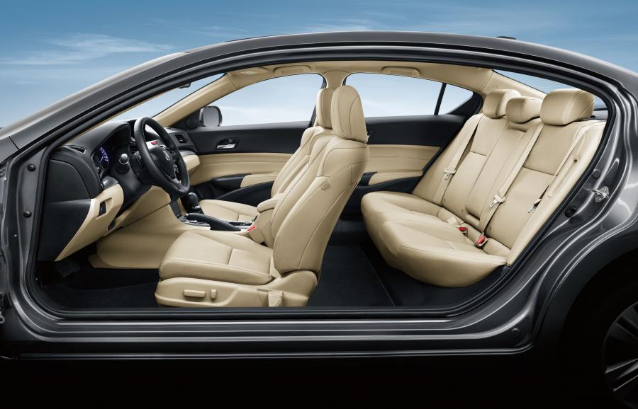 Интерьер Acura ILX Hybrid (DE) 2012 года  (CN) (фото 10 из 10)
